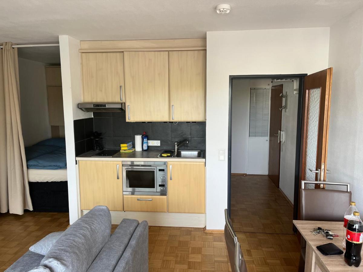 Apartment Naehe Hauptbahnhof Und Innenstadt Würzburg Eksteriør bilde